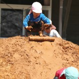 全身で土・泥あそび 自然素材